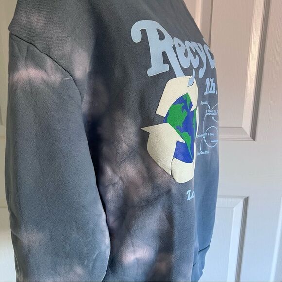 Madhappy Limited Edition Recycle Earth Day Fleece Crewneck Hand Dye Blue Medium - Picture 2 of 9